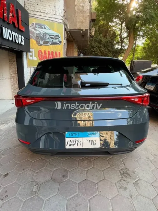 Seat Leon 2026 Gray Automatic Used for Sale in Cairo - 4