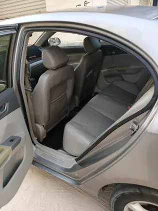 Geely Emgrand 7 2015 Champagne Manual Used for Sale in Greater Cairo ( Cairo + Giza)