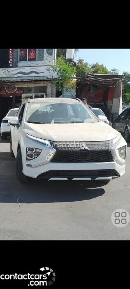 Mitsubishi Eclipse 2024 White Automatic Used for Sale in Greater Cairo ( Cairo + Giza) - 4