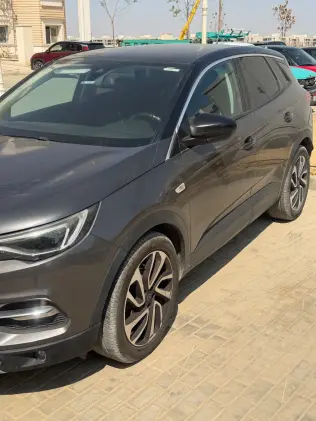Opel Grandland 2018 Gray Automatic Used for Sale in Greater Cairo ( Cairo + Giza)