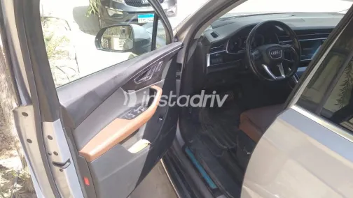 Audi Q7 2022 Silver Automatic Used for Sale in Greater Cairo ( Cairo + Giza) - 4