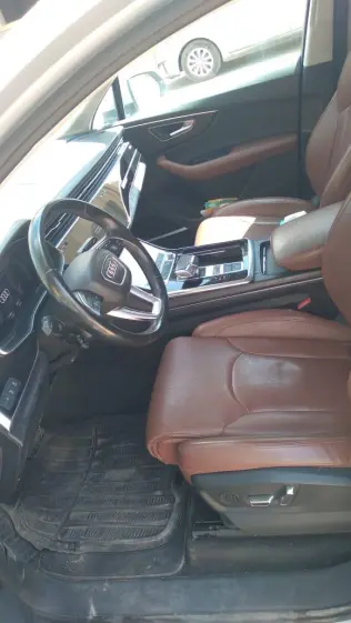 Audi Q7 2022 Silver Automatic Used for Sale in Greater Cairo ( Cairo + Giza)