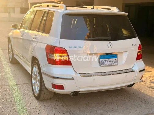 Mercedes GLK 350 2012 White Automatic Used for Sale in Greater Cairo ( Cairo + Giza) - 9