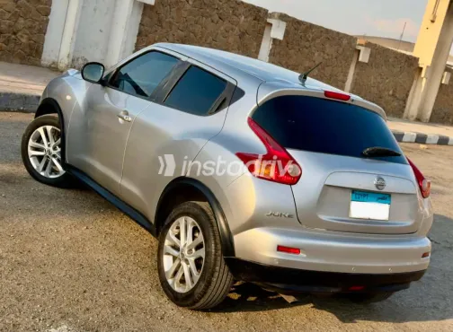 Nissan Juke 2013 Silver Automatic Used for Sale in Greater Cairo ( Cairo + Giza) - 3