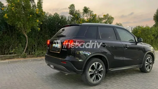 Suzuki Grand vitara 2023 Black Automatic Used for Sale in Greater Cairo ( Cairo + Giza) - 3