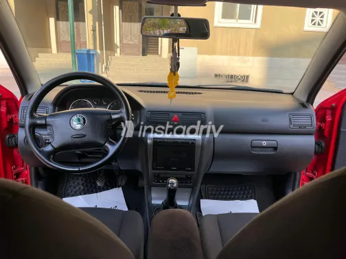 Skoda Octavia 2004 Red Manual Used for Sale in Greater Cairo ( Cairo + Giza) - 2