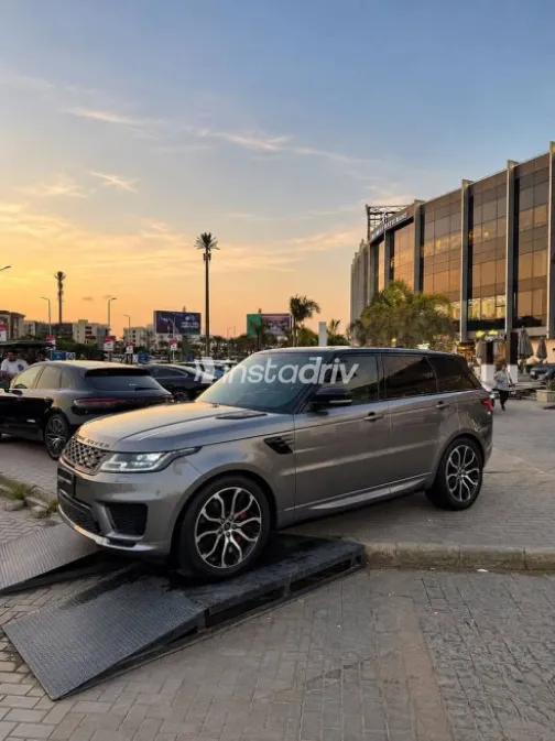 Land Rover Range Rover Sport 2021 Gray Automatic Used for Sale in Cairo - 2