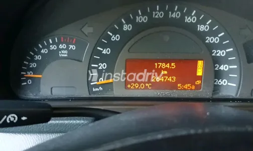 مرسيدس C 180 2002 شامبين أوتوماتيك مستعملة للبيع في القاهرة الكبرى ( القاهرة - الجيزة) - 8