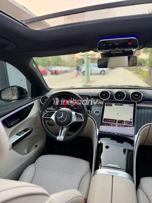 Mercedes GLC 200 2024 White Automatic Used for Sale in Greater Cairo ( Cairo + Giza) - 3