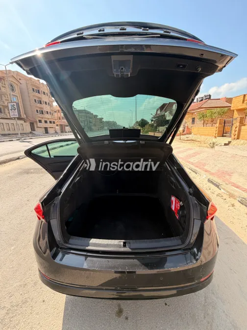 سكودا اوكتافيا 2021 أسود أوتوماتيك مستعملة للبيع في القاهرة الكبرى ( القاهرة - الجيزة) - 6
