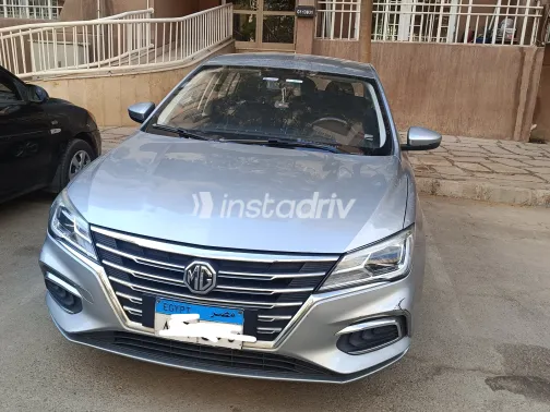 MG 5 2022 Silver Automatic Used for Sale in Greater Cairo ( Cairo + Giza) - 10