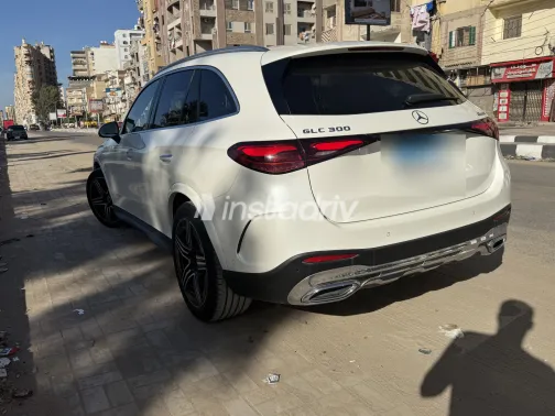 مرسيدس GLC 300 2023 أبيض أوتوماتيك مستعملة للبيع في القاهرة الكبرى ( القاهرة - الجيزة) - 9