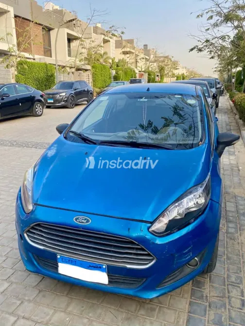 Ford Fiesta 2013 Blue Automatic Used for Sale in Greater Cairo ( Cairo + Giza) - 6