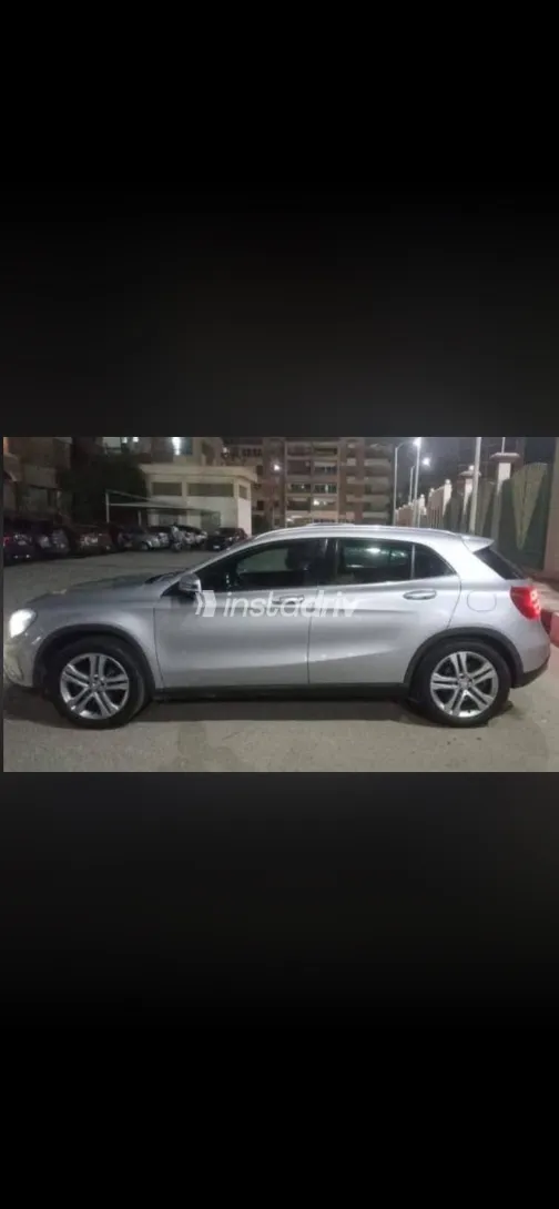 مرسيدس GLA 200 2016 فضي أوتوماتيك مستعملة للبيع في القاهرة الكبرى ( القاهرة - الجيزة) - 1