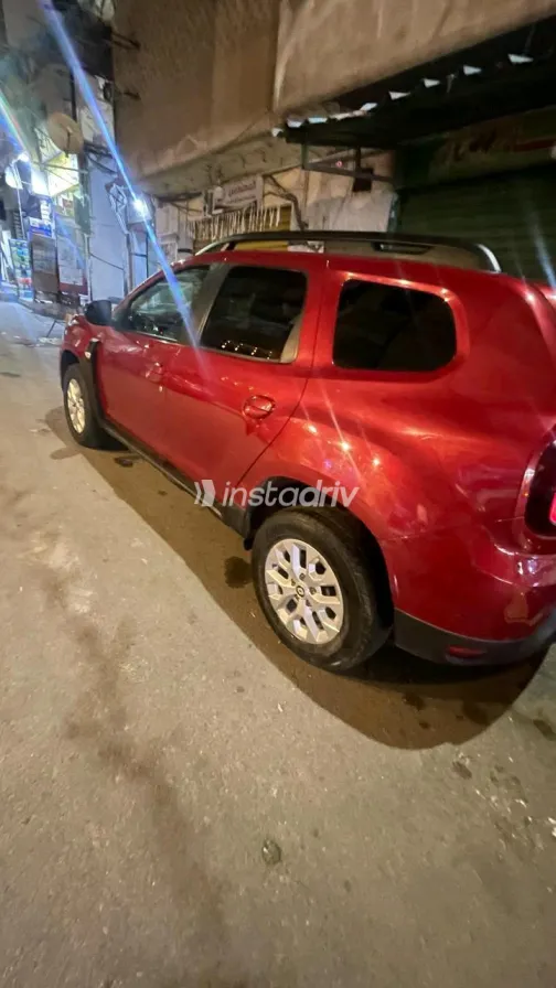 رينو داستر 2022 أبيض CVT مستعملة للبيع في القاهرة الكبرى ( القاهرة - الجيزة) - 3