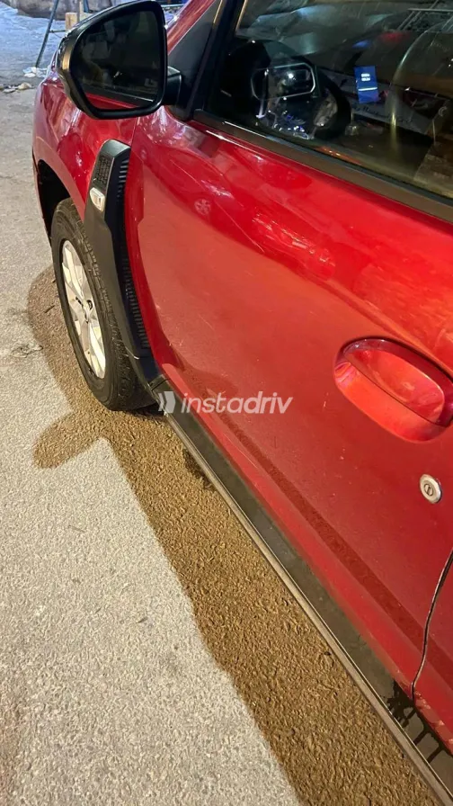رينو داستر 2022 أبيض CVT مستعملة للبيع في القاهرة الكبرى ( القاهرة - الجيزة) - 4