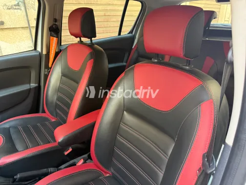 Renault Sandero Step Way 2021 White Automatic Used for Sale in Greater Cairo ( Cairo + Giza) - 2