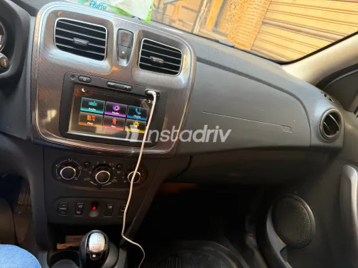 Renault Sandero Step Way 2021 White Automatic Used for Sale in Greater Cairo ( Cairo + Giza) - 10