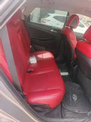 Hyundai Tucson 2019 Gray Automatic Used for Sale in Greater Cairo ( Cairo + Giza)