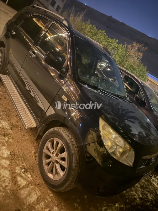 Daihatsu Grand terios 2015 Black Automatic Used for Sale in Greater Cairo ( Cairo + Giza) - 4