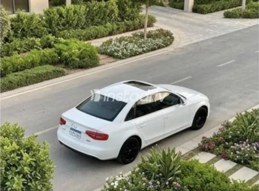 Audi A4 2014 White Automatic Used for Sale in Mohandessin - 1