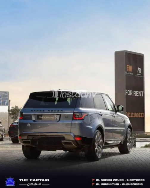 Land Rover Range Rover Sport 2021 Silver Automatic Used for Sale in Sheikh Zayed City - 3