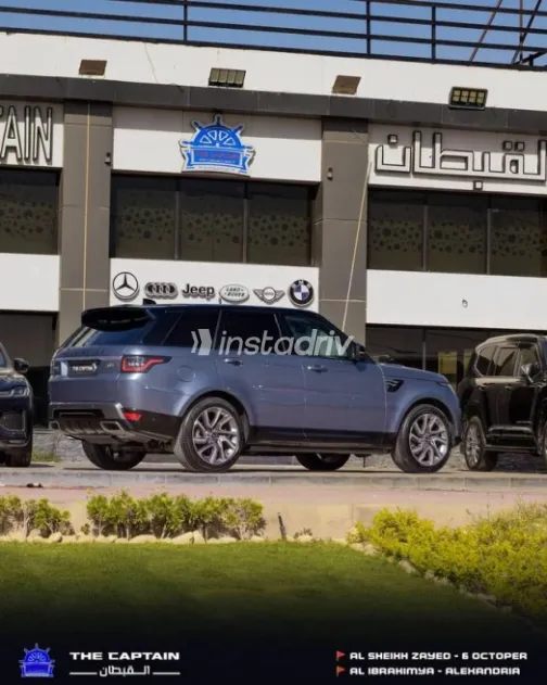 Land Rover Range Rover Sport 2021 Silver Automatic Used for Sale in Sheikh Zayed City - 8