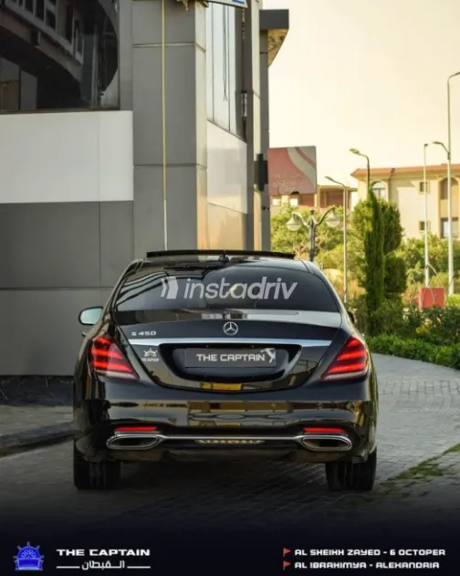 Mercedes S 450 2019 Black Automatic Used for Sale in Sheikh Zayed City - 9
