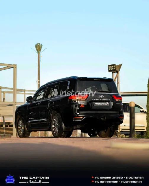 Toyota Land Cruiser 2024 Black Automatic Used for Sale in Greater Cairo ( Cairo + Giza) - 2