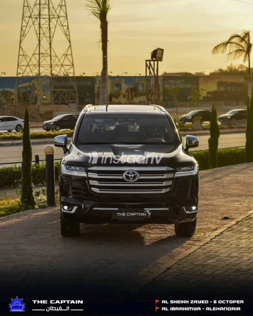 Toyota Land Cruiser 2024 Black Automatic Used for Sale in Greater Cairo ( Cairo + Giza) - 3