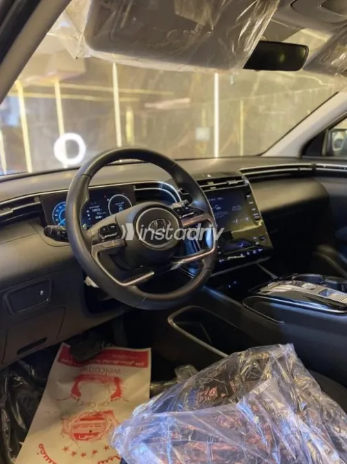 Hyundai Tucson Turbo GDI 2021 White Automatic Used for Sale in Beheira - 5