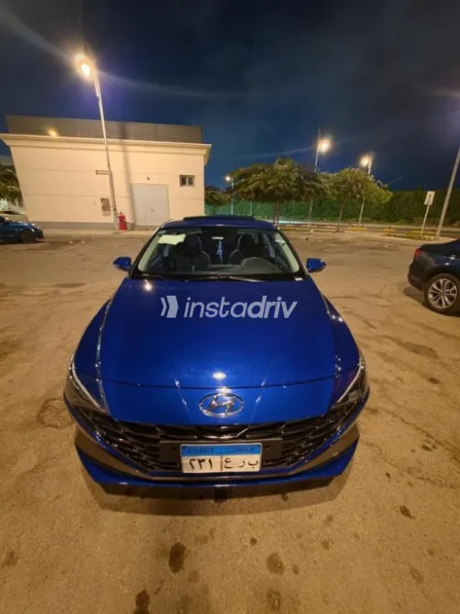Hyundai Elantra 2021 Dark Blue Automatic Used for Sale in Madinaty - 2
