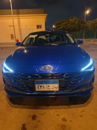 Hyundai Elantra 2021 Dark Blue Automatic Used for Sale in Madinaty