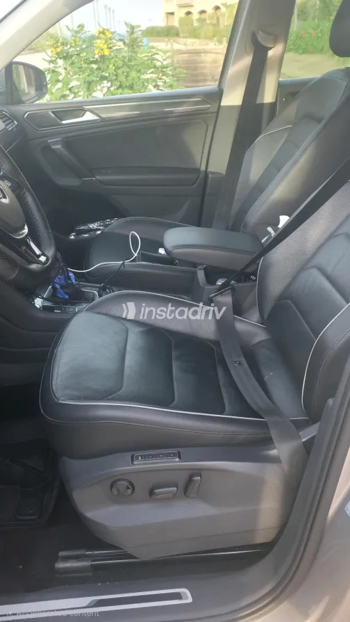 Volkswagen Tiguan 2018 Bronze Automatic Used for Sale in Greater Cairo ( Cairo + Giza) - 5