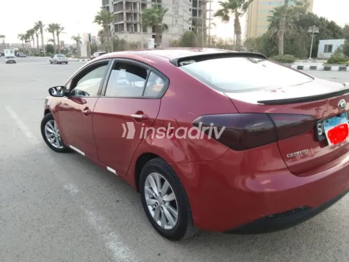 Kia K3 2016 Red Automatic Used for Sale in Giza - 4