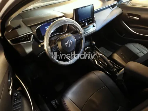 Toyota Corolla 2023 Silver Automatic Used for Sale in Damietta - 4