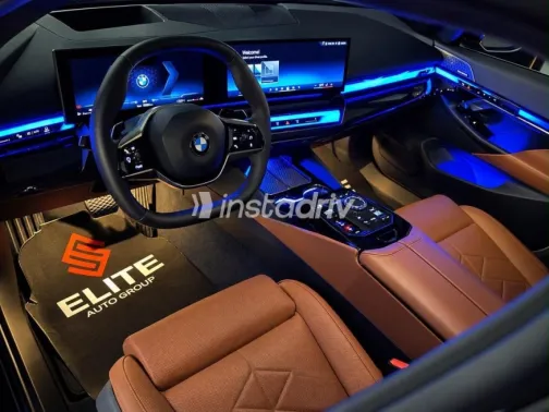 BMW 530 2026 Black Automatic Used for Sale in Sheikh Zayed City - 4