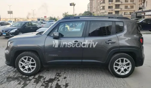 Jeep Renegade 2019 Brown Automatic Used for Sale in Maadi - 3