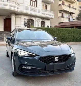 Seat Leon 2025 Black Automatic Used for Sale in Damietta
