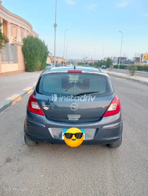 Opel Corsa 2010 Blue Automatic Used for Sale in Greater Cairo ( Cairo + Giza) - 2