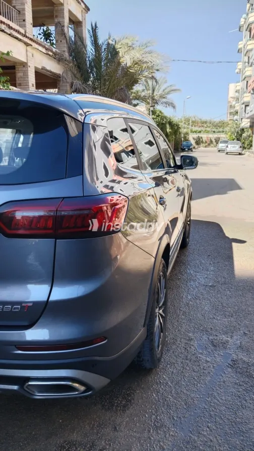 Chery Tiggo 8 Pro 2023 Gray Automatic Used for Sale in Greater Cairo ( Cairo + Giza) - 3