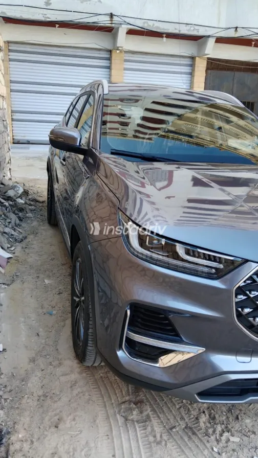 Chery Tiggo 8 Pro 2023 Gray Automatic Used for Sale in Greater Cairo ( Cairo + Giza) - 7