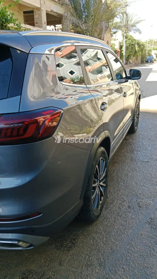 Chery Tiggo 8 Pro 2023 Gray Automatic Used for Sale in Greater Cairo ( Cairo + Giza) - 10