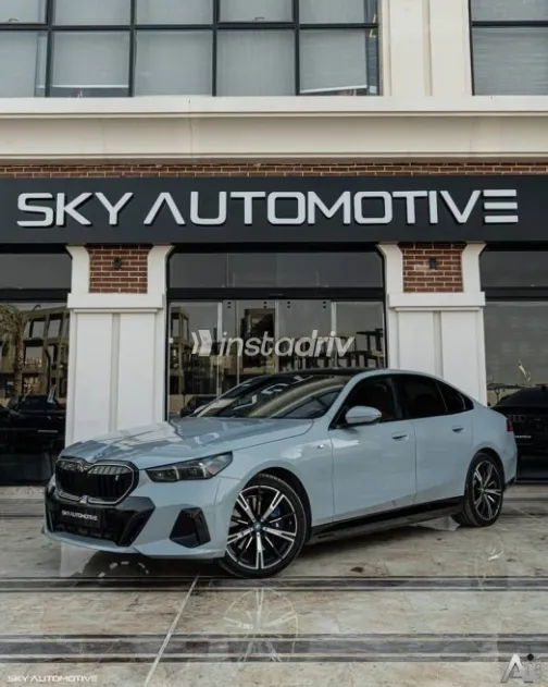 BMW I5 2025 Gray Automatic Used for Sale in Cairo - 2
