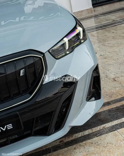 BMW I5 2025 Gray Automatic Used for Sale in Cairo - 9