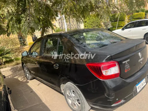 Renault Logan 2016 Black Automatic Used for Sale in Greater Cairo ( Cairo + Giza) - 6