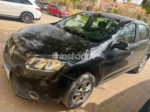 Renault Logan 2016 Black Automatic Used for Sale in Greater Cairo ( Cairo + Giza) - 8
