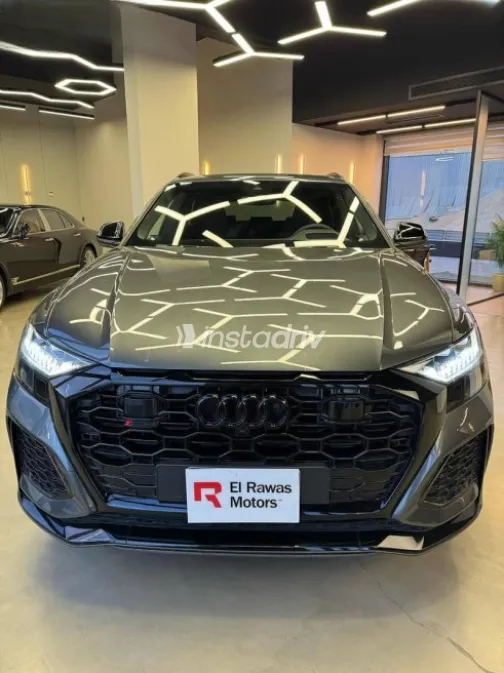 Audi Q8 2022 Gray Automatic Used for Sale in Cairo - 1