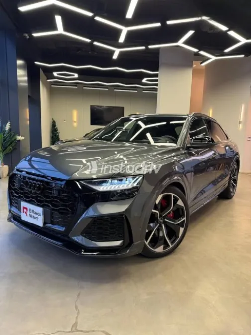 Audi Q8 2022 Gray Automatic Used for Sale in Cairo - 2