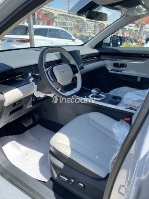 Jetour Dashing 2027 Gray Automatic New for Sale in Cairo - 2